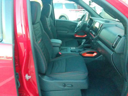 New 2026 Nissan Frontier PRO-4X w/ Pro-4x Convenience Package image 12