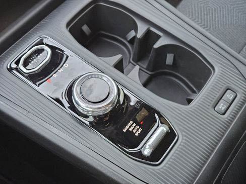 New 2026 Jeep Cherokee Laredo AWD/4WD image 20