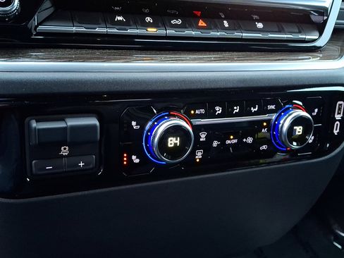 Certified 2025 GMC Sierra 1500 Elevation image 23