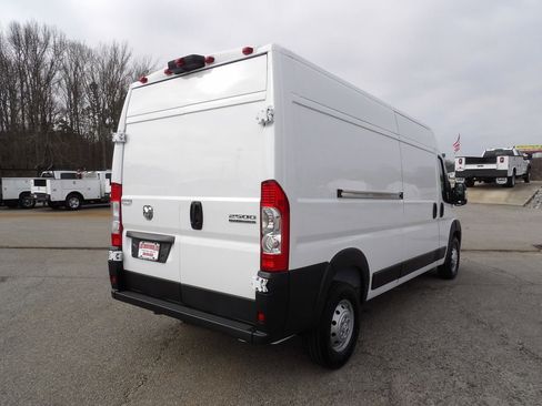 Used 2023 RAM ProMaster 2500 w/ Premium Convenience Group (B) image 7