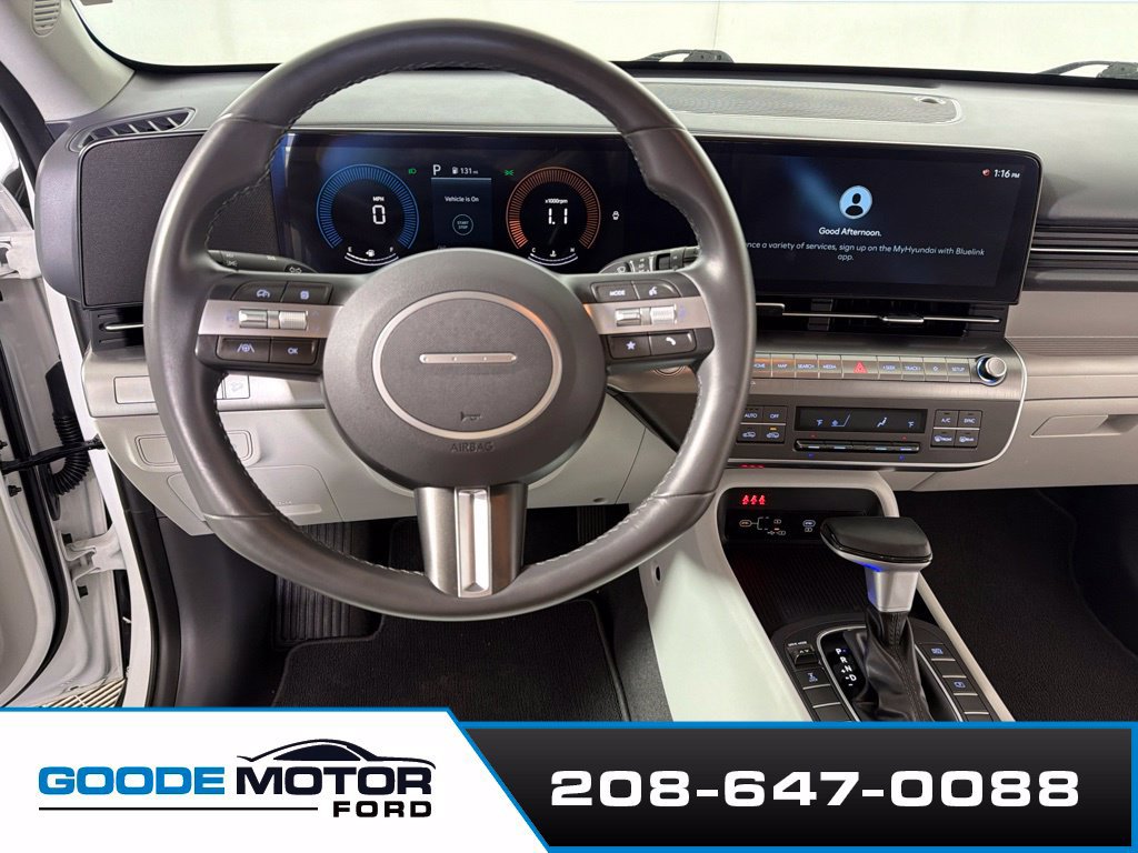 Used 2025 Hyundai Kona SEL AWD/4WD image 12