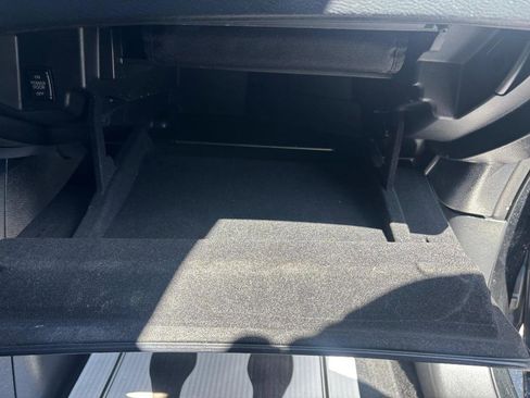 Used 2015 Nissan Murano SL w/ Cargo Package w/Cover image 32