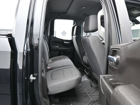 Used 2020 Chevrolet Silverado 1500 Custom Trail Boss w/ Custom Convenience Package AWD/4WD image 33