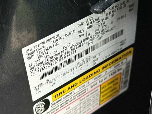 Certified 2024 Ford Expedition Max XLT image 26