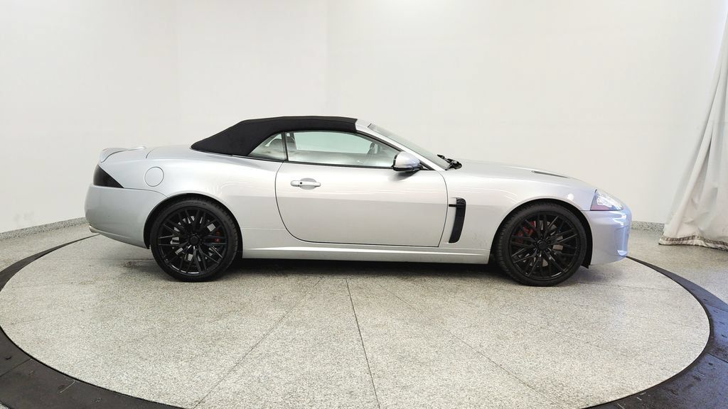 Used 2010 Jaguar XKR R RWD image 6
