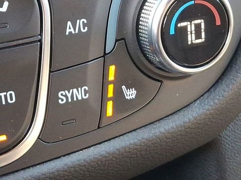 Certified 2023 Chevrolet Equinox RS image 25