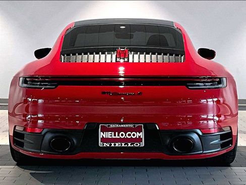 Used 2024 Porsche 911 Carrera S w/ Sport Package image 9