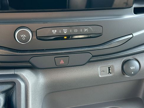 New 2026 Ford Transit 250 148 Medium Roof w/ Load Area Protection Package image 26