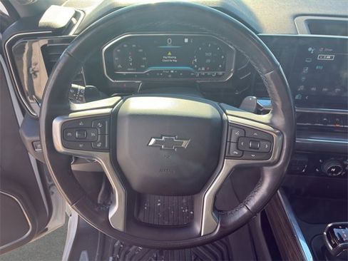 Certified 2023 Chevrolet Silverado 1500 LT Trail Boss w/ Convenience Package II image 11