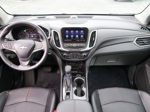 Used 2023 Chevrolet Equinox Premier FWD image 8