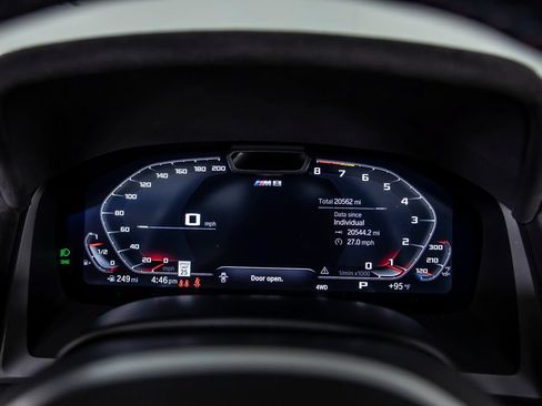 Used 2025 BMW M8 Competition AWD/4WD image 28