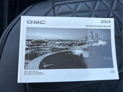 Used 2014 GMC Acadia Denali image 19
