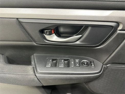 Used 2019 Honda CR-V LX image 16