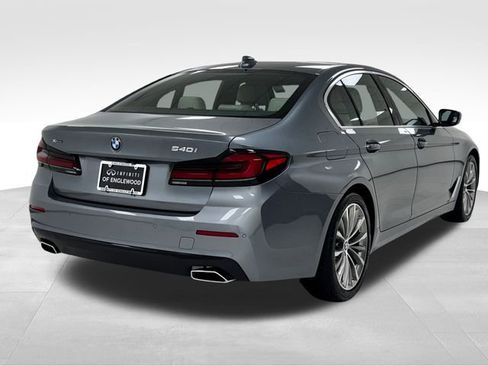 Used 2022 BMW 540i xDrive w/ Premium Package image 7