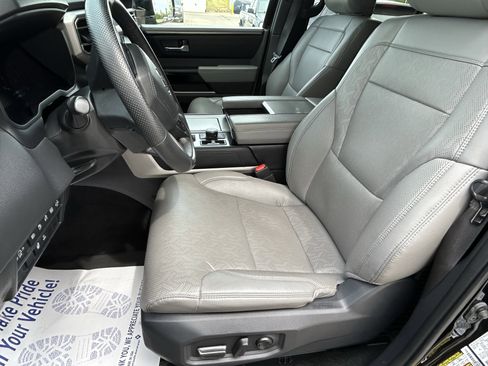 Certified 2025 Toyota Sequoia Limited AWD/4WD image 19
