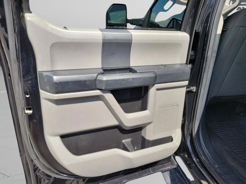 Used 2022 Ford F350 XL w/ Power Equipment Group image 15