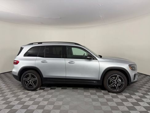 Certified 2025 Mercedes-Benz GLB 250 4MATIC image 9