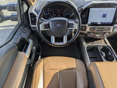 Used 2022 Ford F250 Lariat w/ Lariat Value Package image 16