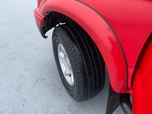 Used 2001 Toyota Tacoma PreRunner image 20