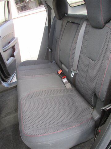 Used 2015 GMC Terrain SLE AWD/4WD image 12