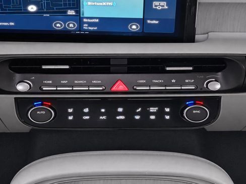 Used 2026 Hyundai Palisade Calligraphy AWD/4WD image 16