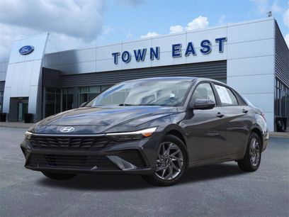 Used 2024 Hyundai Elantra SEL
