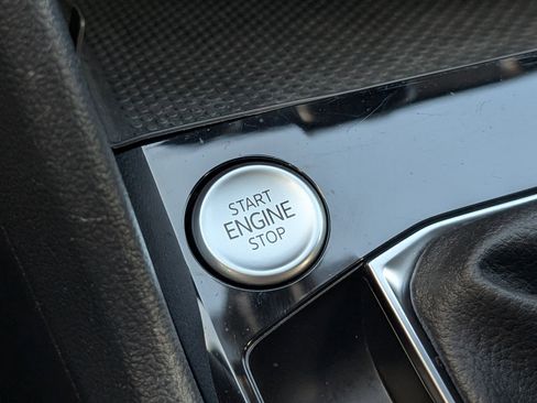 Used 2024 Volkswagen Taos S image 31