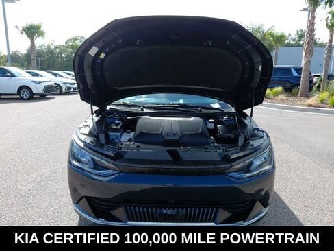 Certified 2023 Kia EV6 Wind w/ Wind Technology Package AWD/4WD image 9