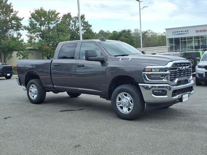 New 2026 RAM 2500 Tradesman w/ Chrome Appearance Group