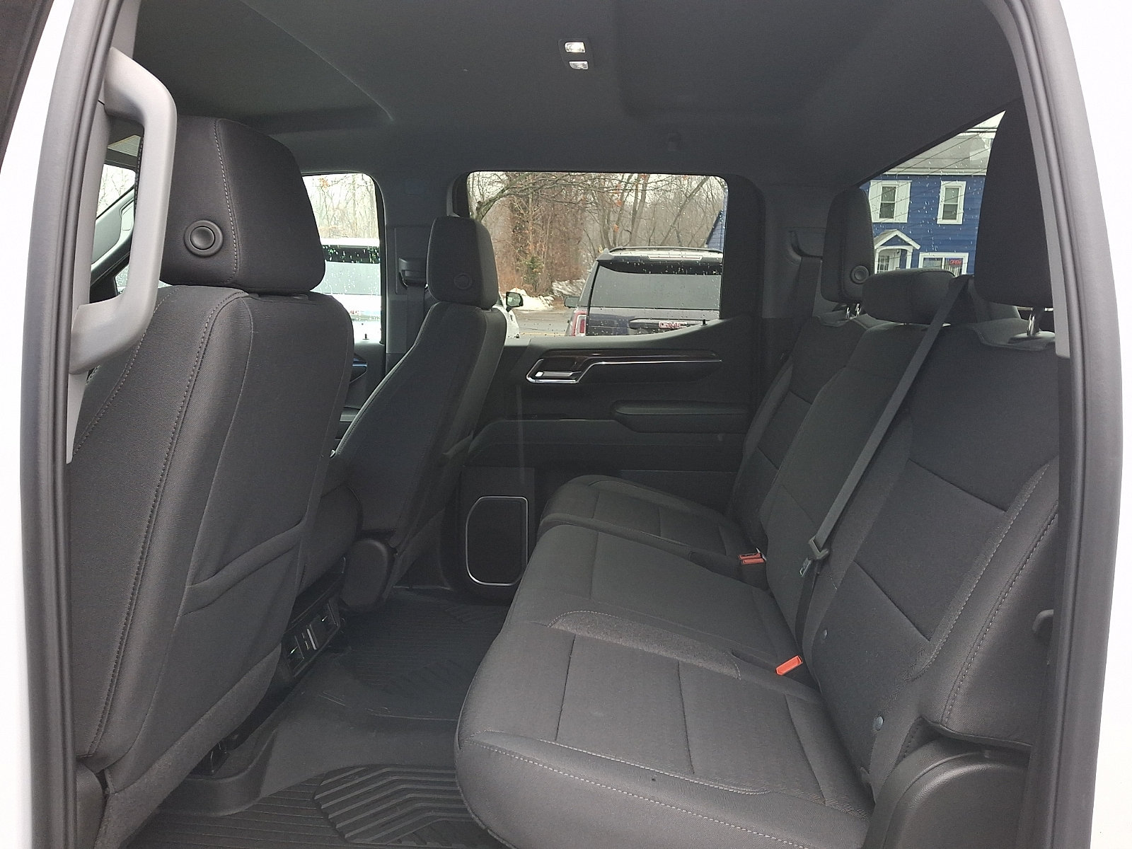 Certified 2024 Chevrolet Silverado 1500 RST AWD/4WD image 10