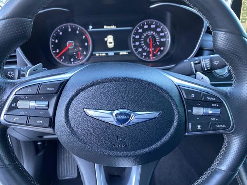 Used 2021 Genesis G70 2.0T w/ Elite Package image 17