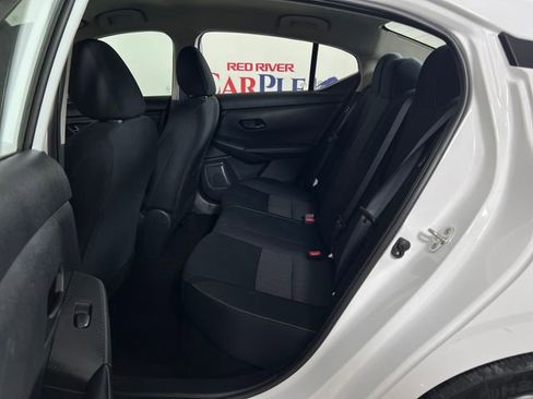 Used 2024 Nissan Sentra SV image 24