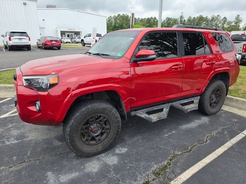 Used 2016 Toyota 4Runner SR5 Premium AWD/4WD image 4
