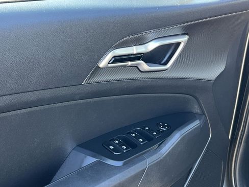 Used 2024 Kia Sportage LX image 13