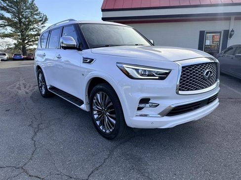 Used 2019 INFINITI QX80 Luxe w/ 22" Wheel Package image 3