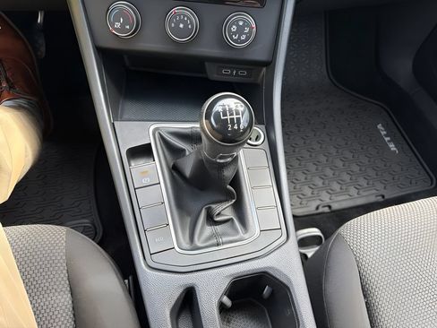 Used 2021 Volkswagen Jetta S FWD image 17
