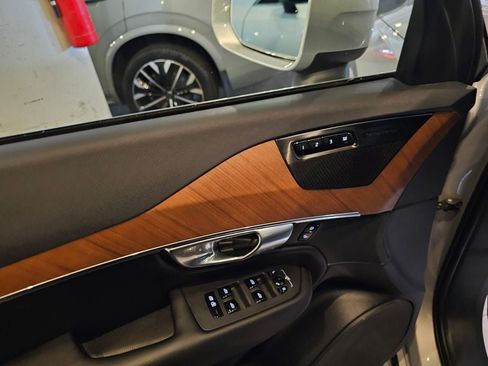 Certified 2023 Volvo XC90 B6 Plus w/ Protection Package Premier AWD/4WD image 16