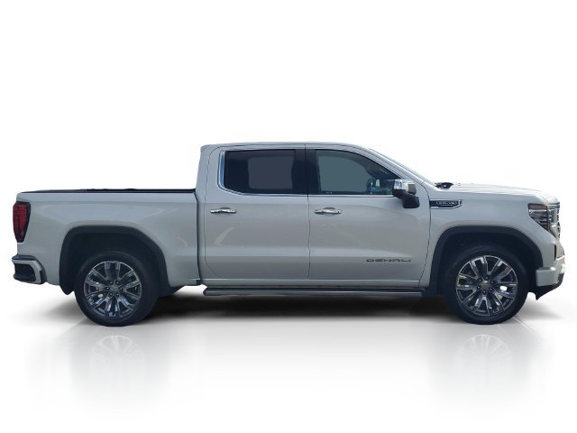 Used 2023 GMC Sierra 1500 Denali w/ Denali Reserve Package AWD/4WD image 8