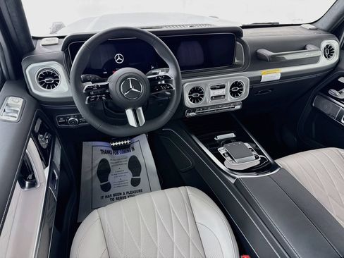 New 2027 Mercedes-Benz G 580 e image 25