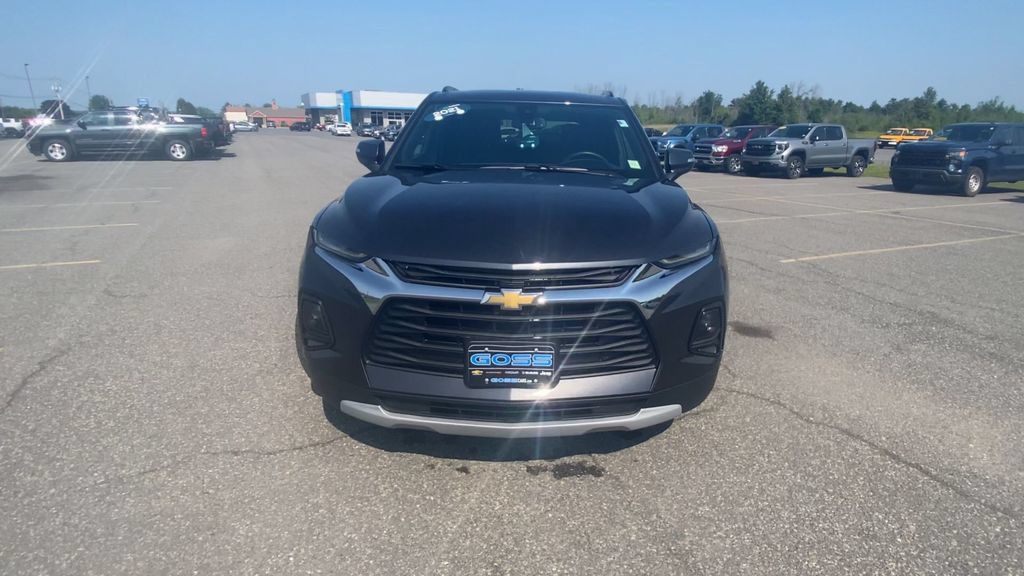 Certified 2021 Chevrolet Blazer LT AWD/4WD image 3