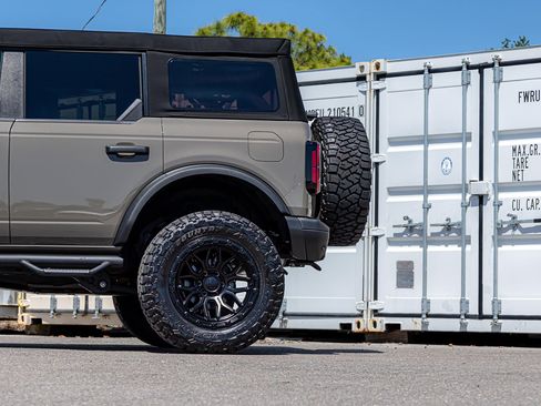 Used 2025 Ford Bronco Badlands AWD/4WD image 29