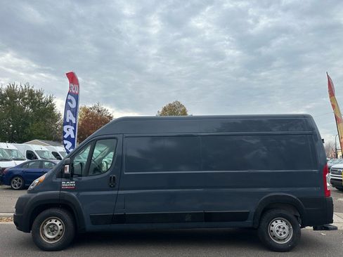 Used 2018 RAM ProMaster 2500 image 4