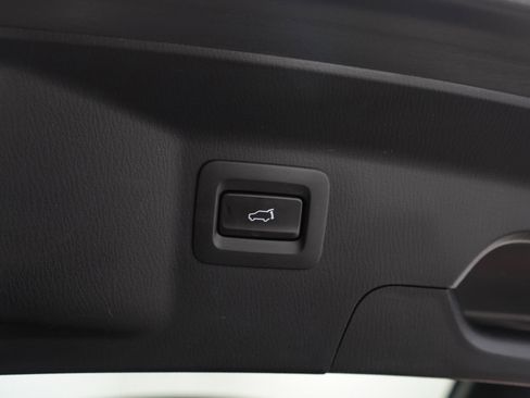 Used 2023 MAZDA CX-9 Grand Touring image 12