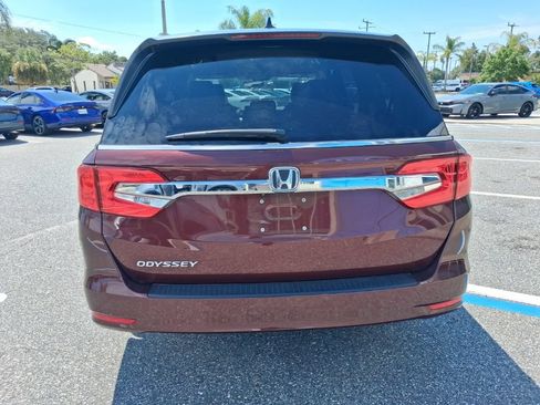 Used 2019 Honda Odyssey EX image 6