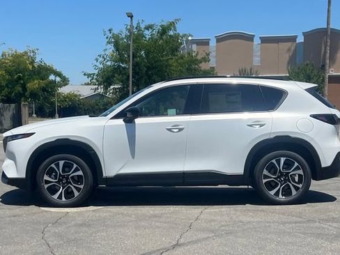New 2026 MAZDA CX-5 Preferred AWD/4WD image 9
