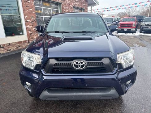 Used 2013 Toyota Tacoma Base V6 image 2