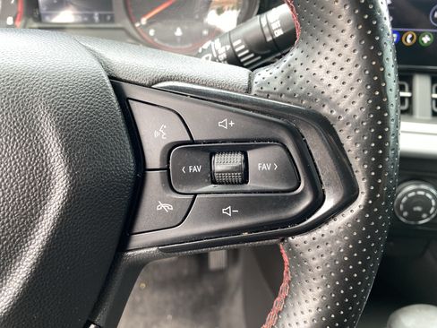 Used 2024 Chevrolet Trax RS w/ Driver Confidence Package FWD image 29
