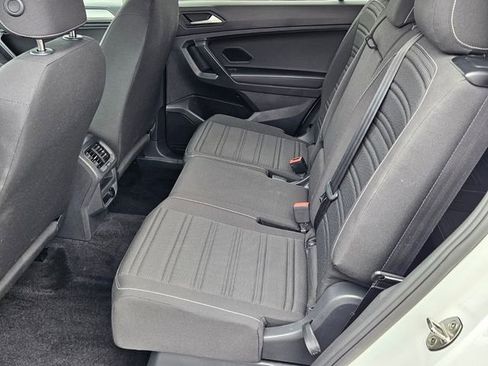 Used 2023 Volkswagen Tiguan S image 10