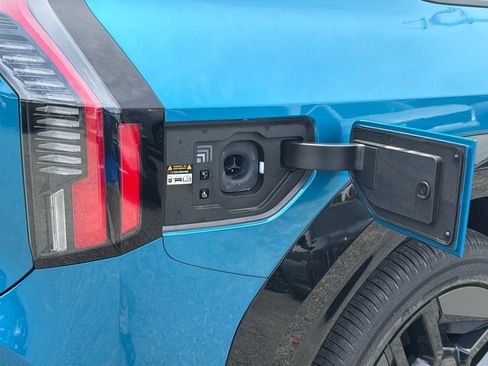 New 2026 Kia EV9 GT-Line AWD/4WD image 16