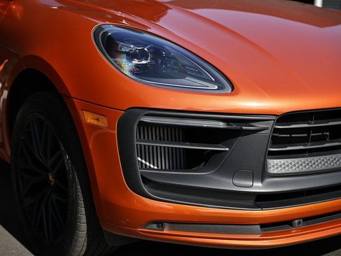 Used 2024 Porsche Macan GTS image 14